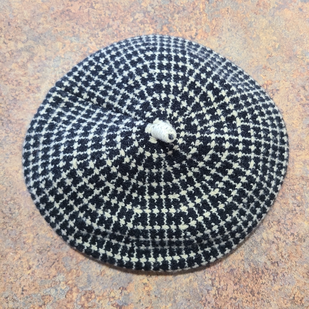 Black and Cream Pattern Wool Blend Beret OS